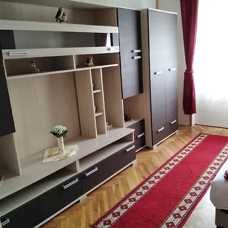 Apartment In Fonyd Mit Grosser Terrasse